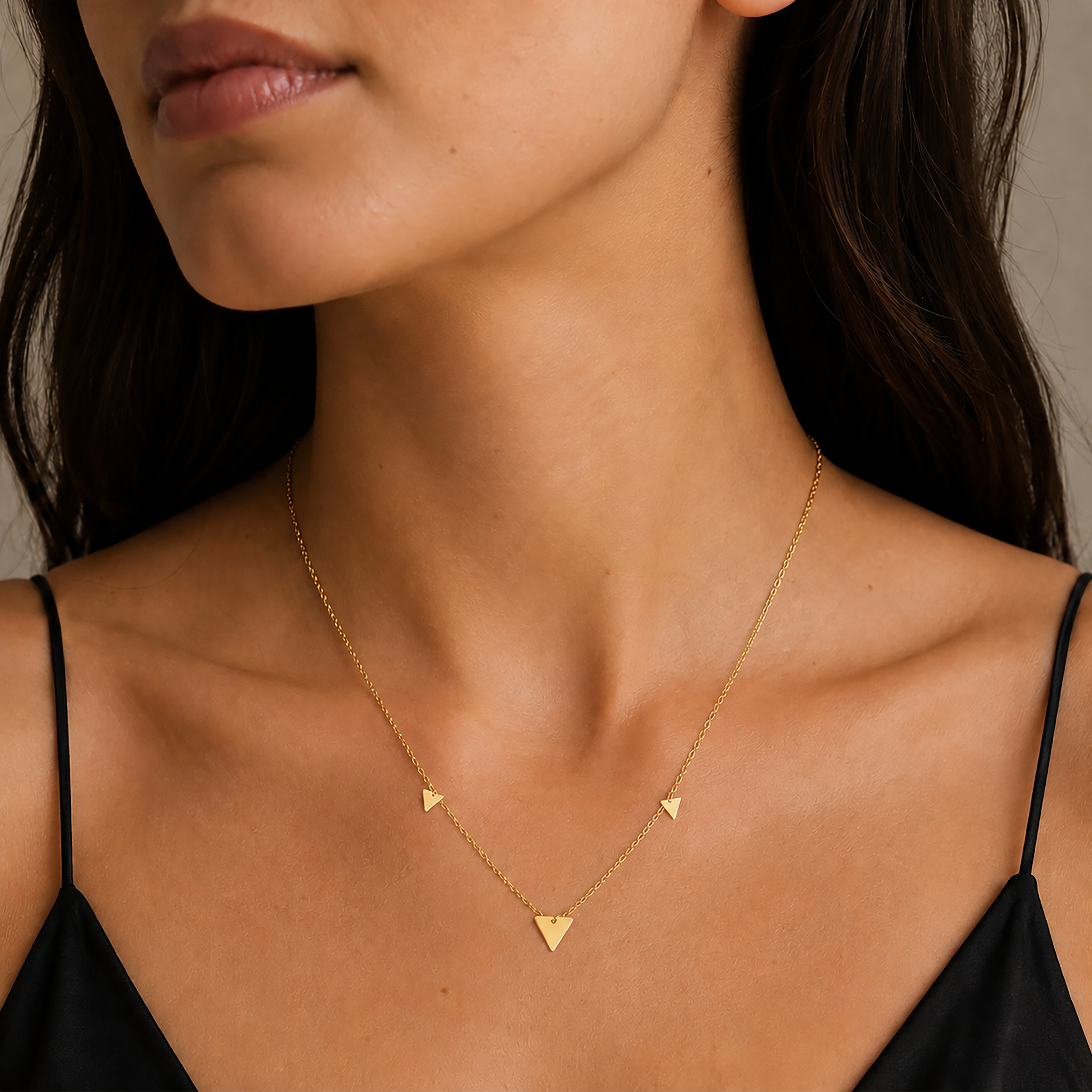 Collana Triple Triangle